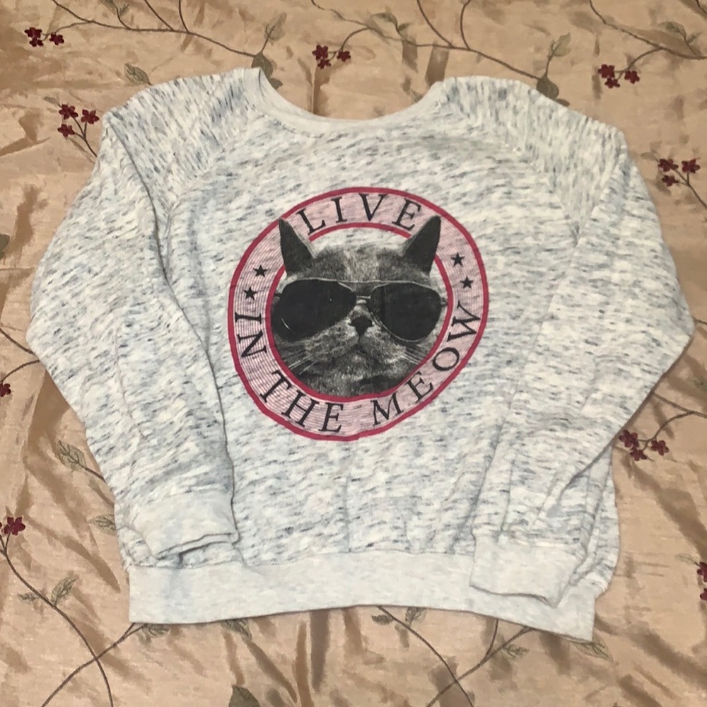 Forever 21 Long Sleeve Sweatshirt